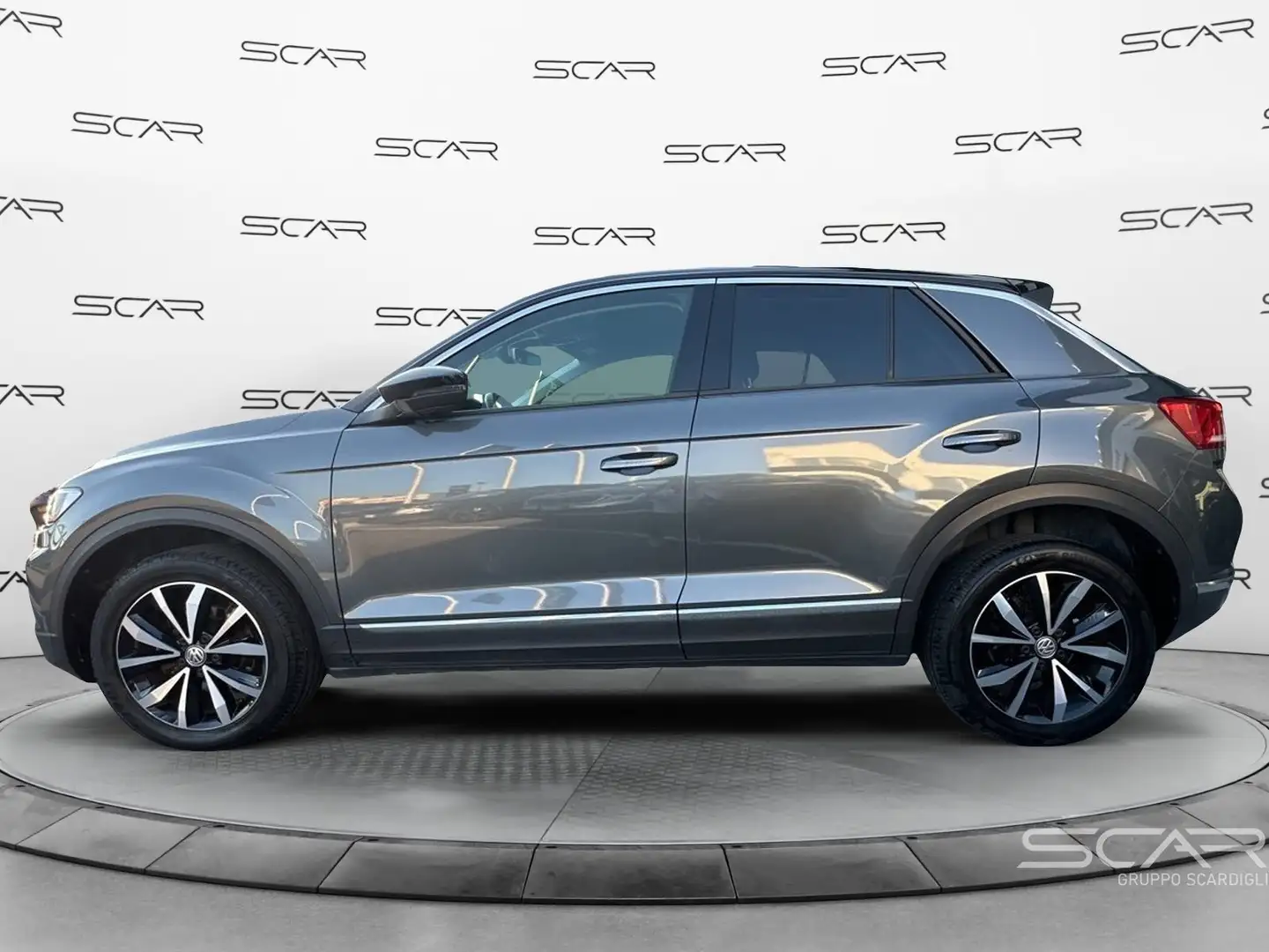 Volkswagen T-Roc 1.6 TDI SCR Style BlueMotion Technology NEOPATENT Gris - 2