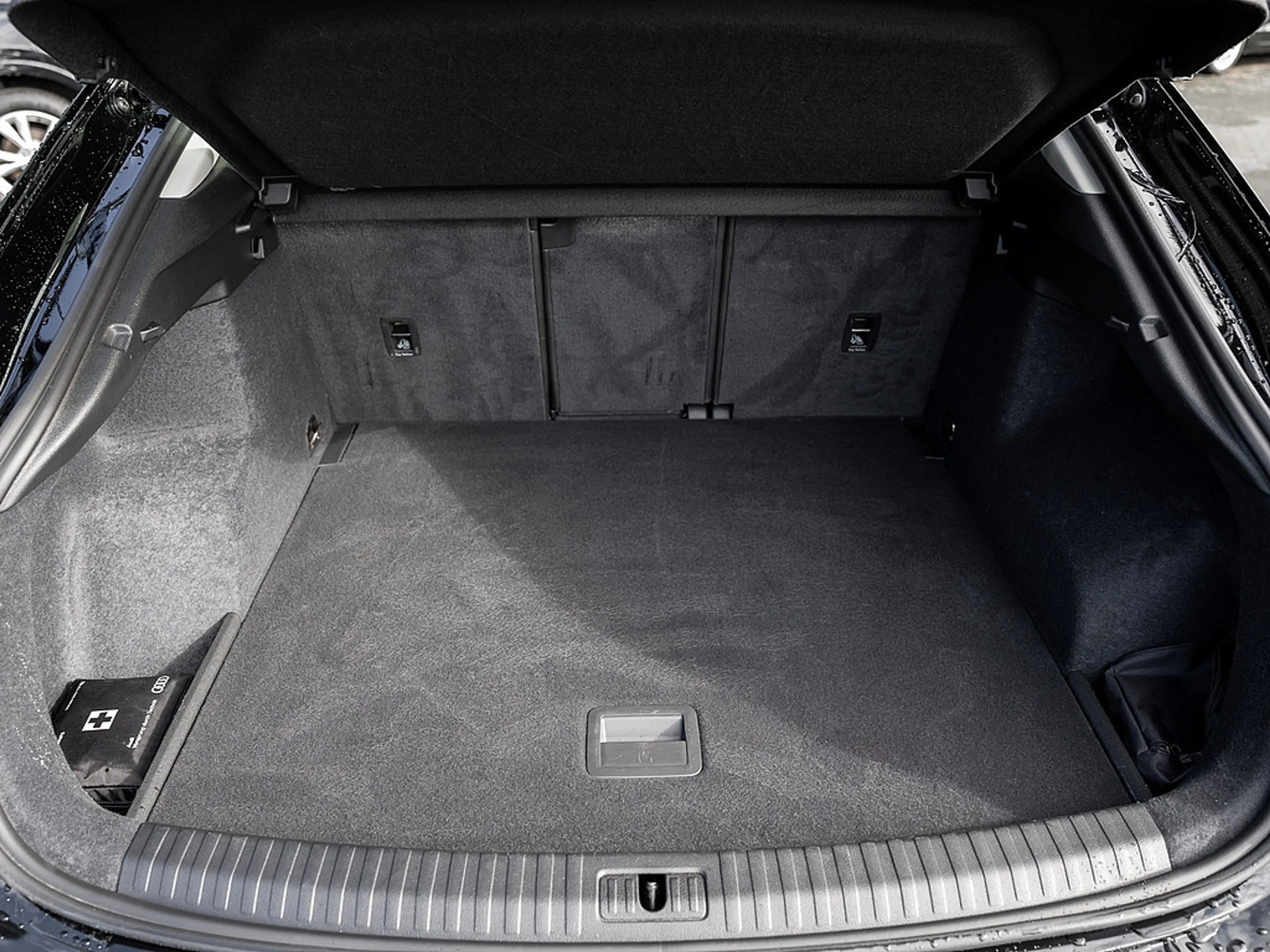 Audi Q3 Sportback 35 TFSI SHZ KLIMA — photo 15