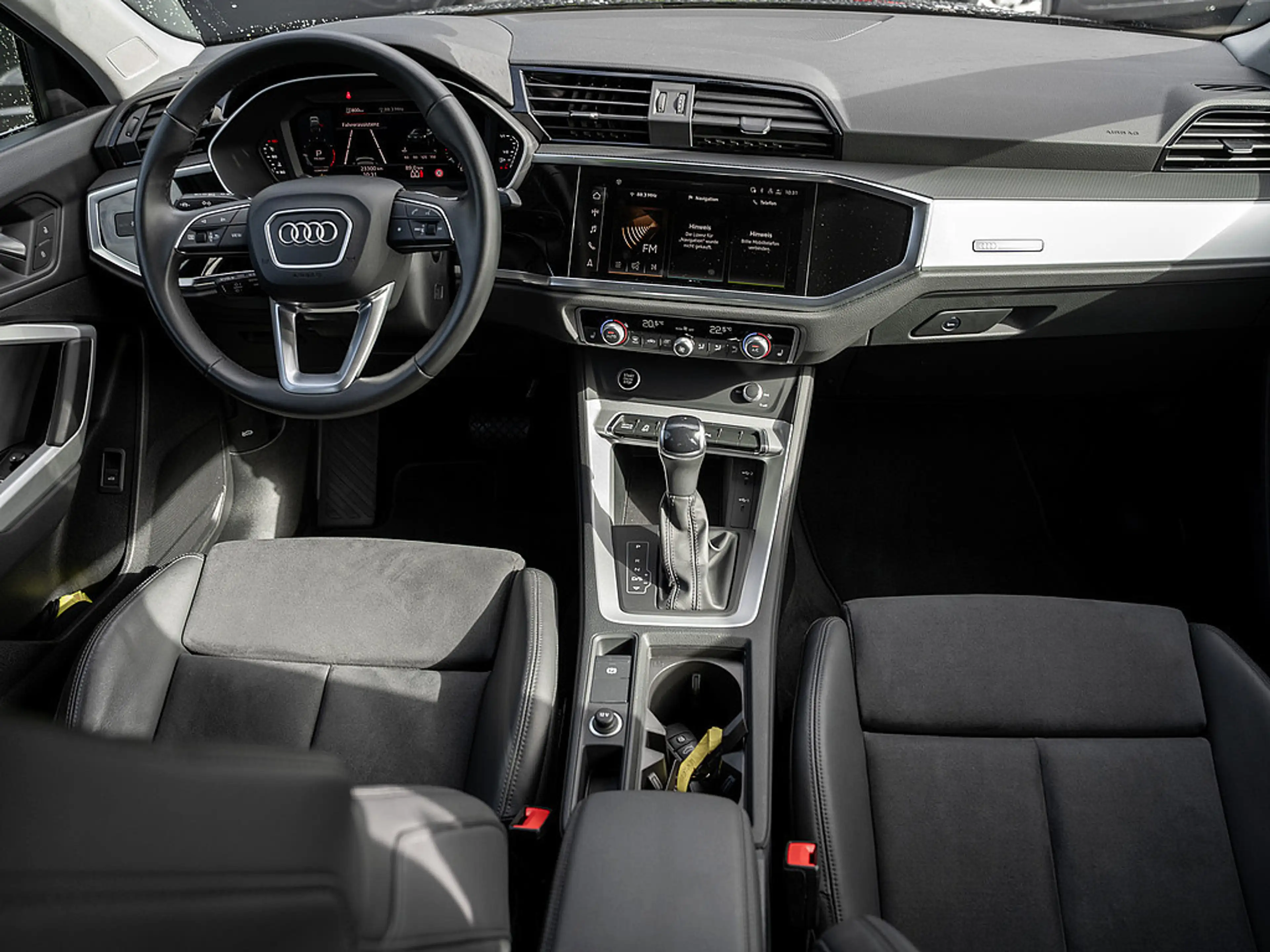 Audi Q3 Sportback 35 TFSI SHZ KLIMA — photo 6