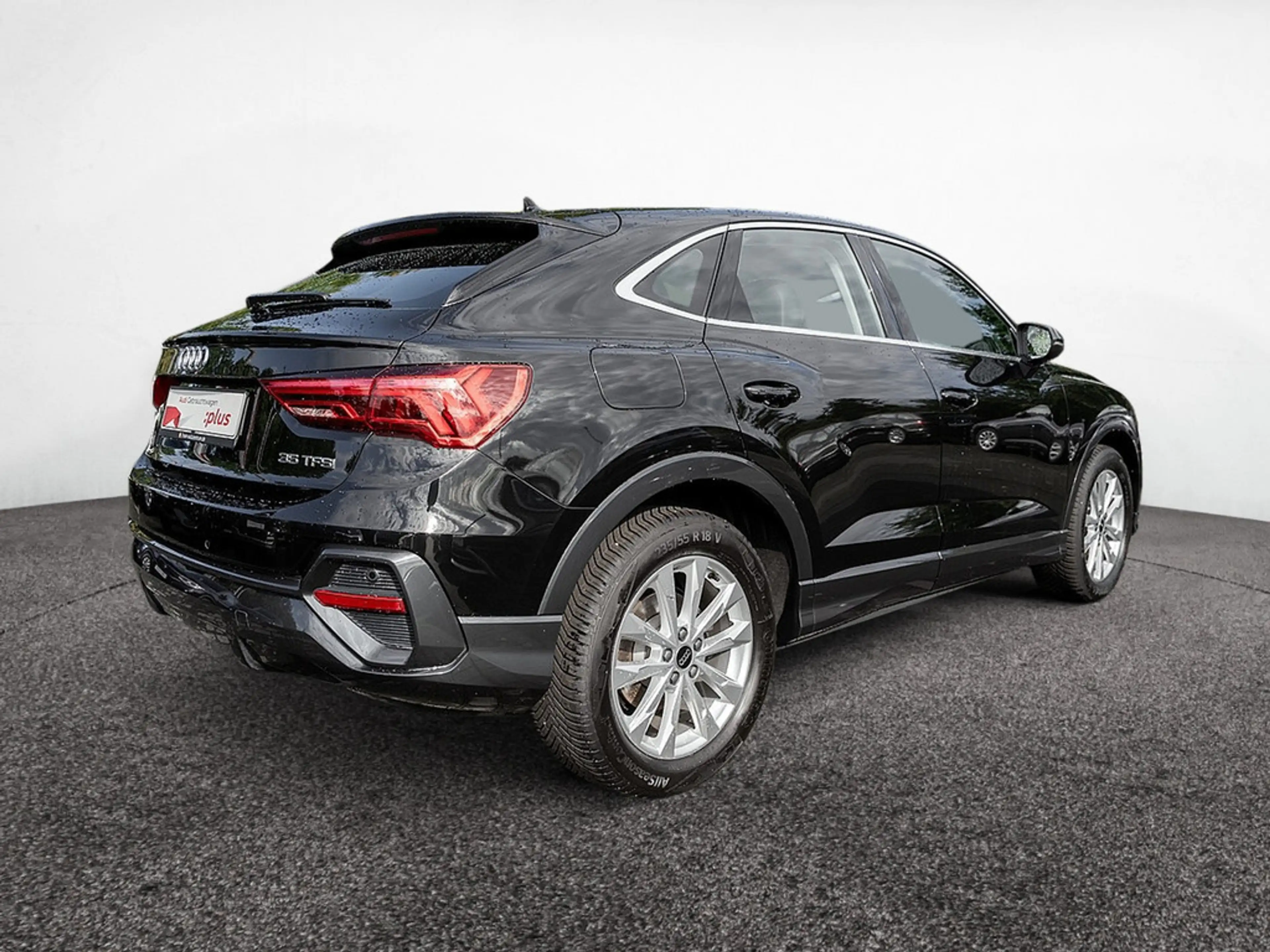 Audi Q3 Sportback 35 TFSI SHZ KLIMA — photo 3