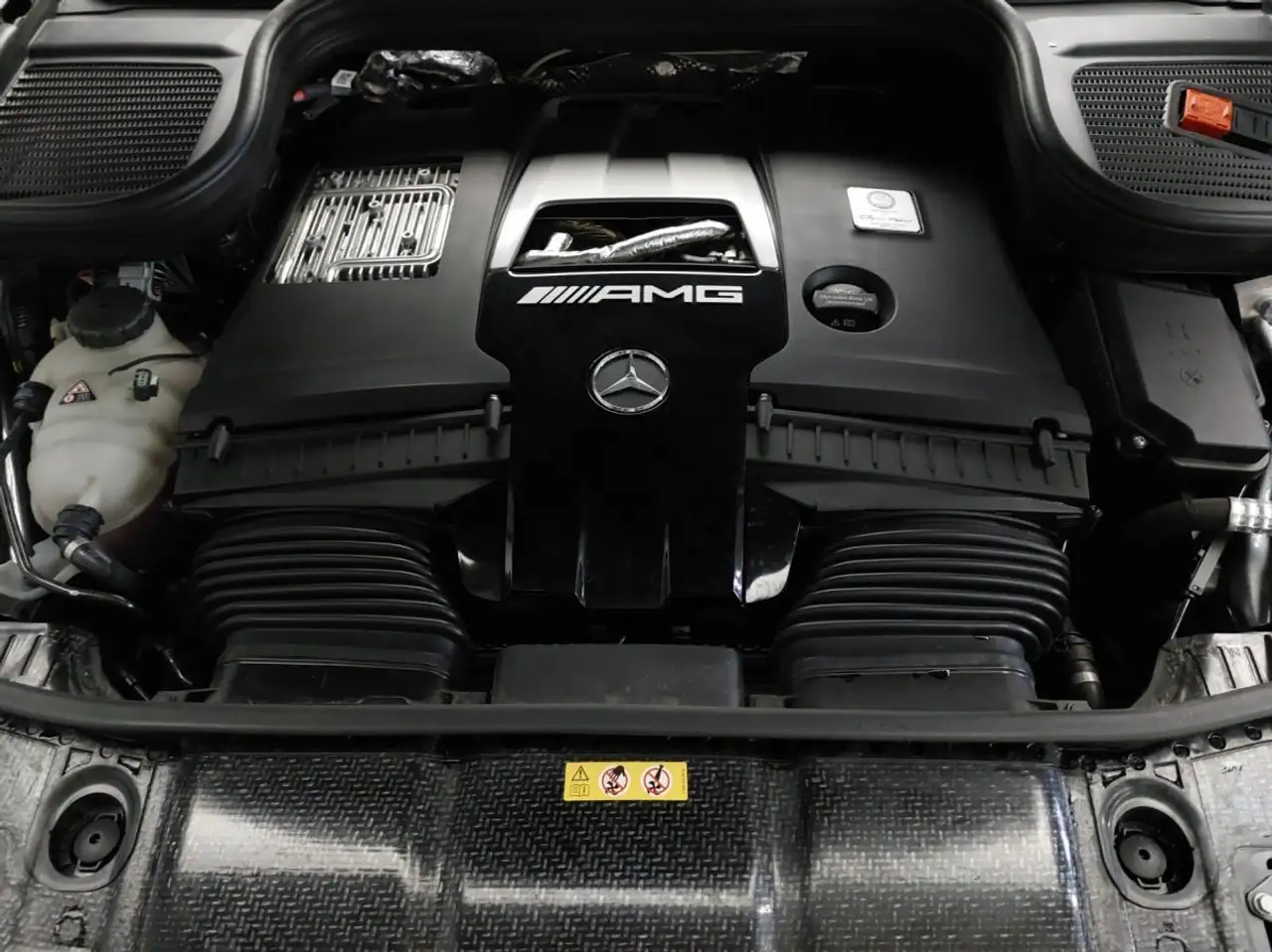 Mercedes-Benz GLE снимка Mercedes-Benz GLE