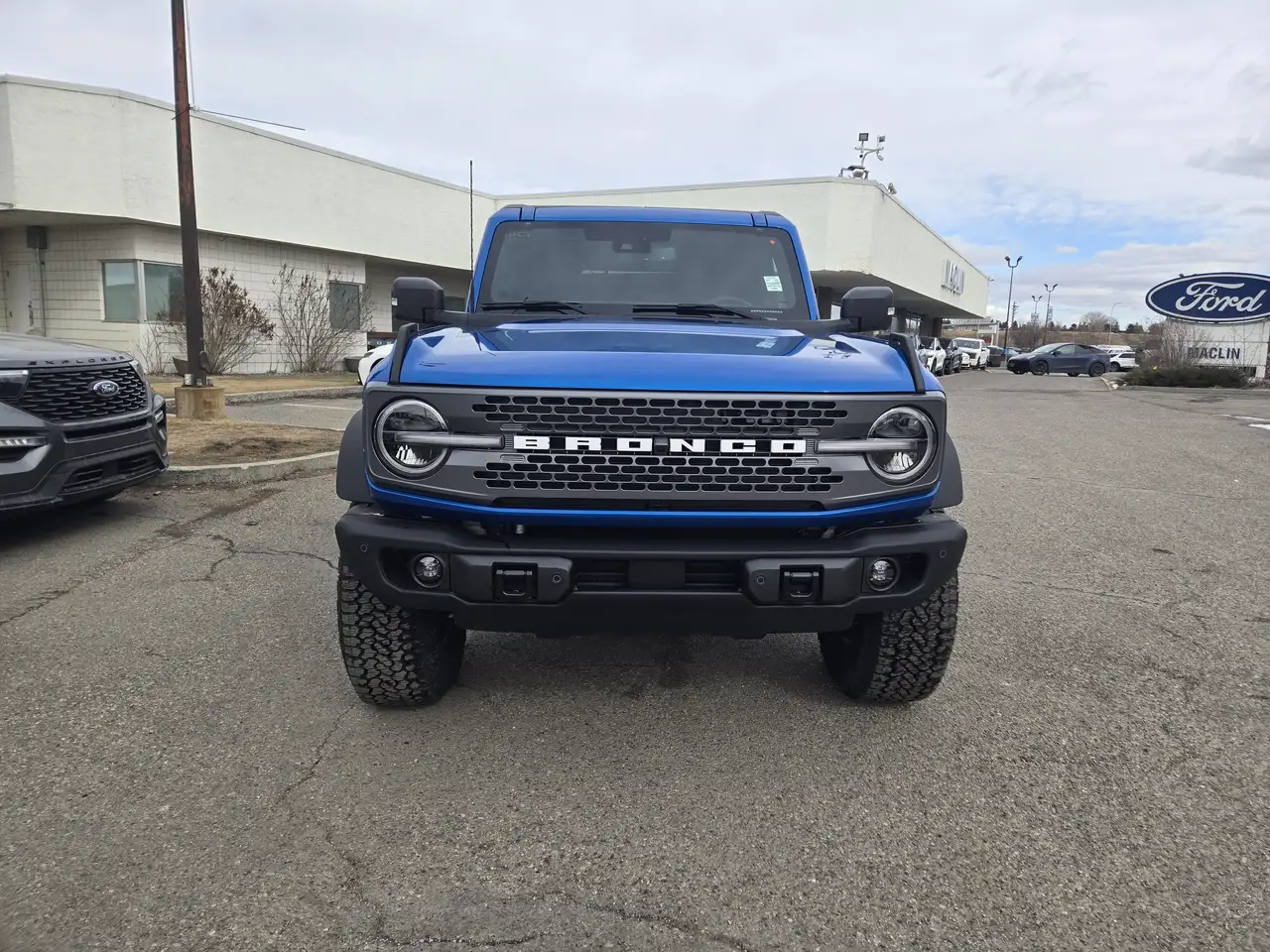 Ford Bronco снимка Ford Bronco