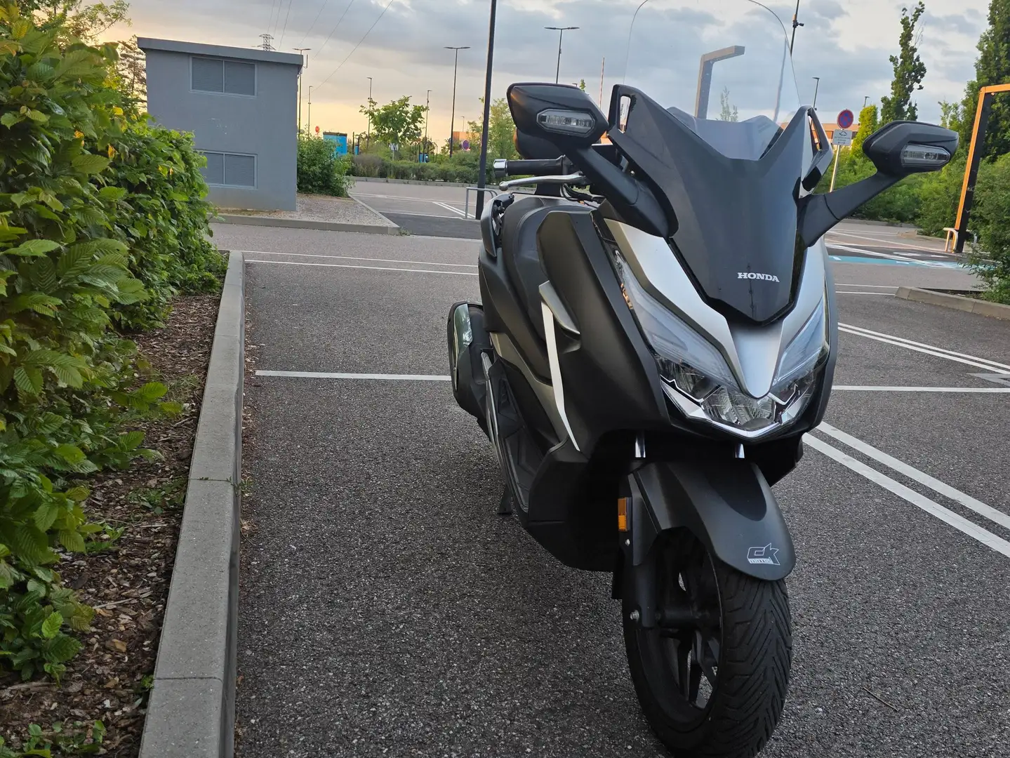 Honda Forza 300 Forza 300 2020 Silber - 1