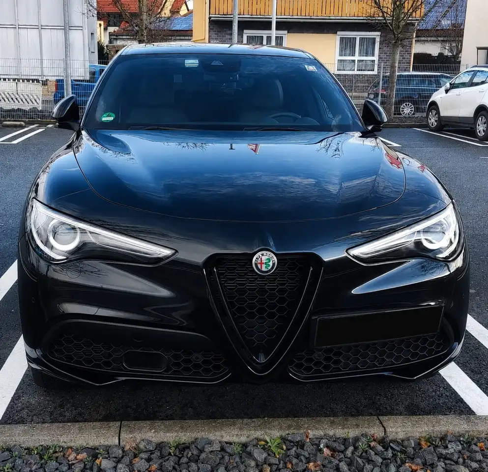 Alfa Romeo Stelvio 2021