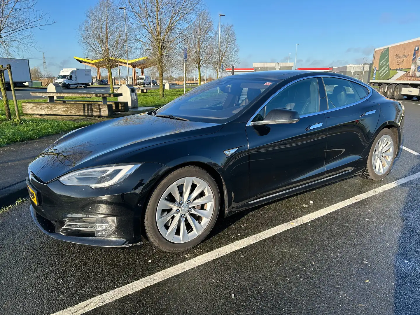 Tesla Model S 75D Free SuperCharge, PANO, AutoPilot Leer CCS 4x4 Fekete - 2