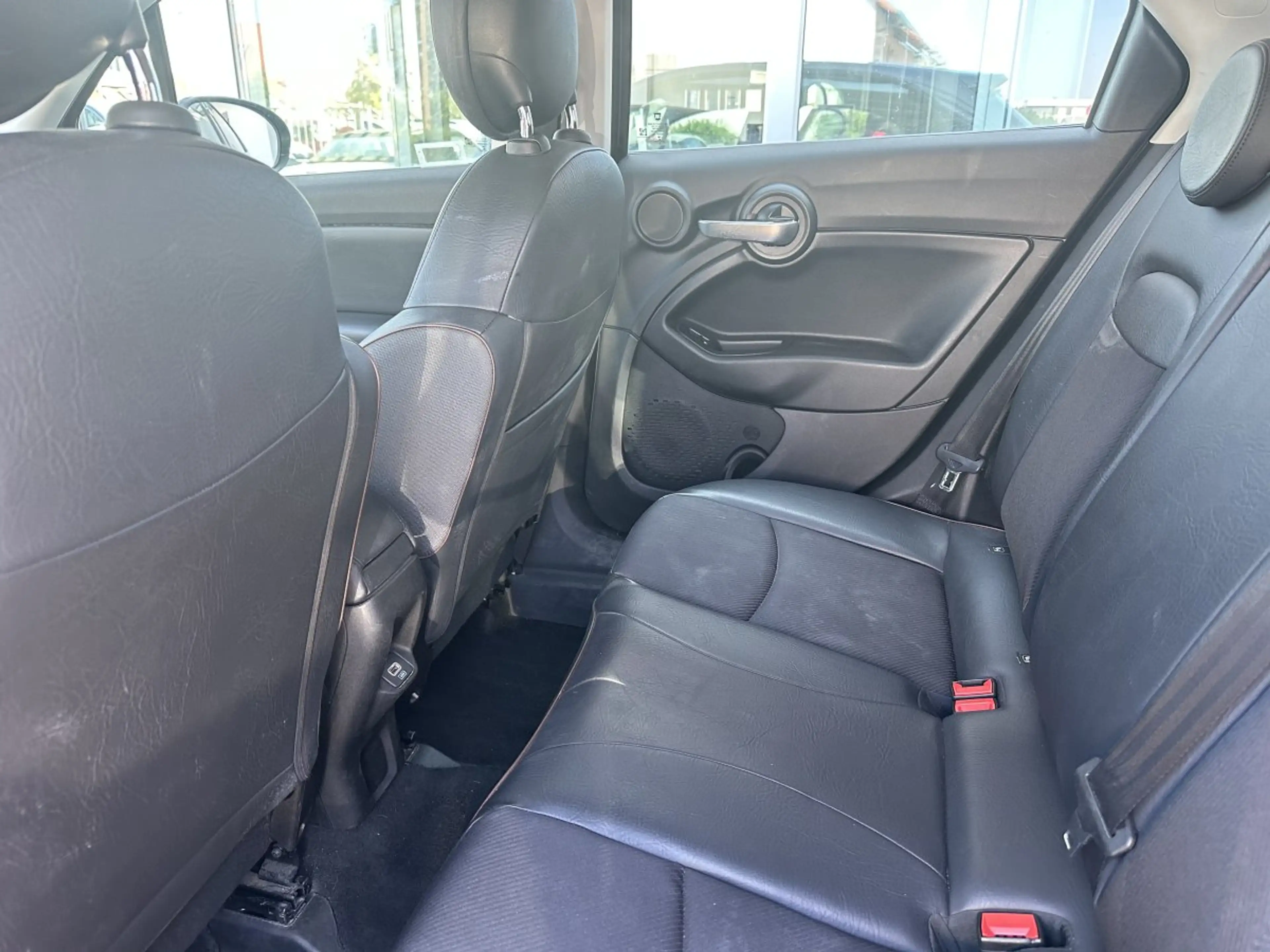 Fiat 500X LOUNGE 1.0GSE XENON*NAVI*PDC*17-ZOLL — photo 10