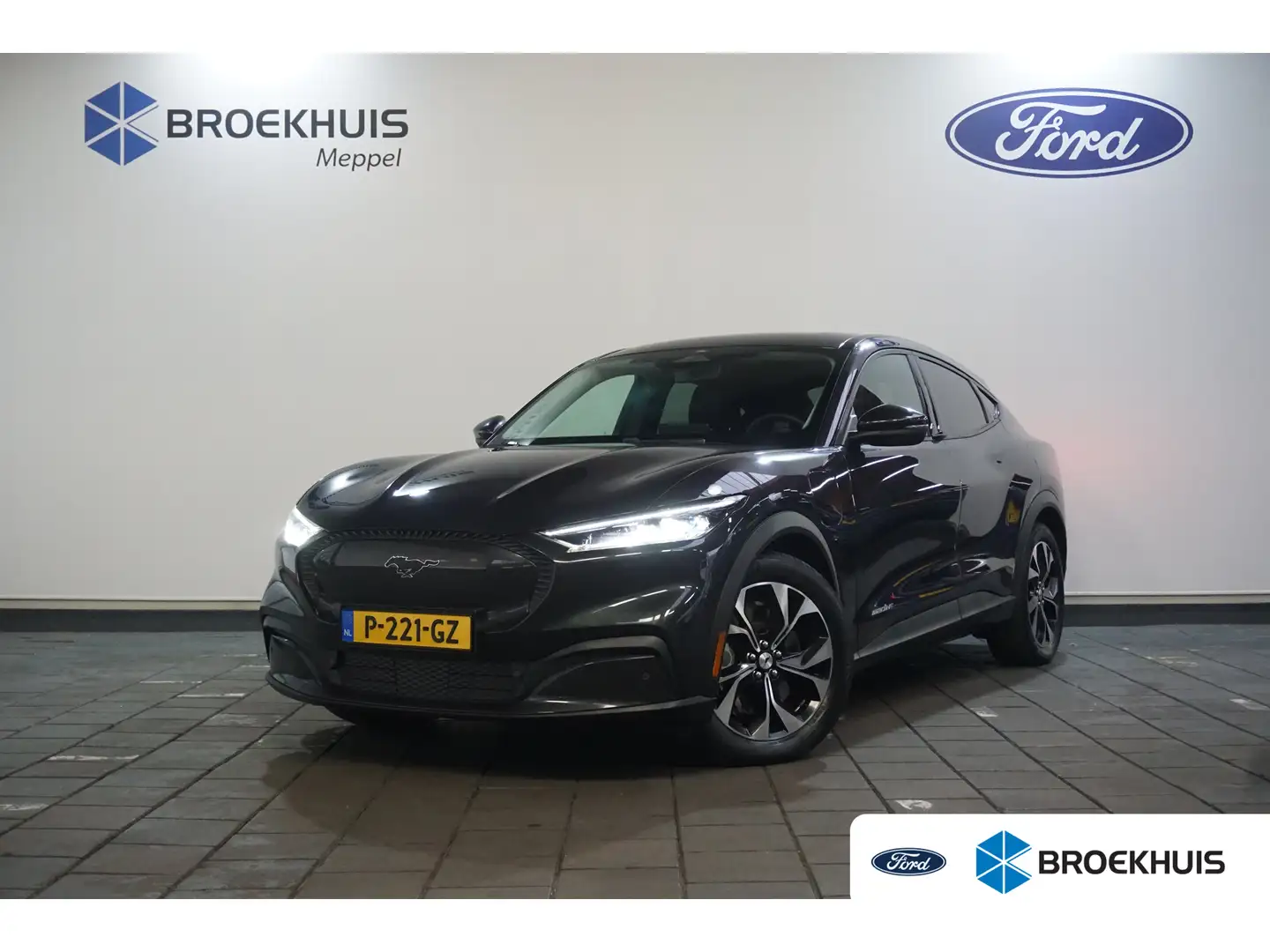 Ford Mustang Mach-E RWD 75 kWh | Lage Bijtelling t/m 08-2026 | | Achte Gris - 1