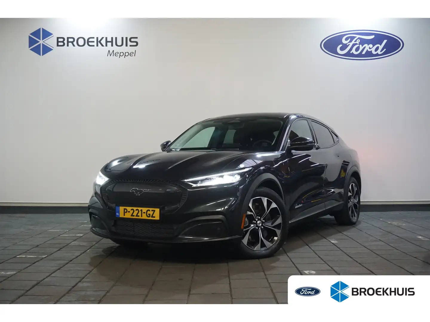 Ford Mustang Mach-E RWD 75 kWh | Lage Bijtelling t/m 08-2026 | | Achte Gris - 1