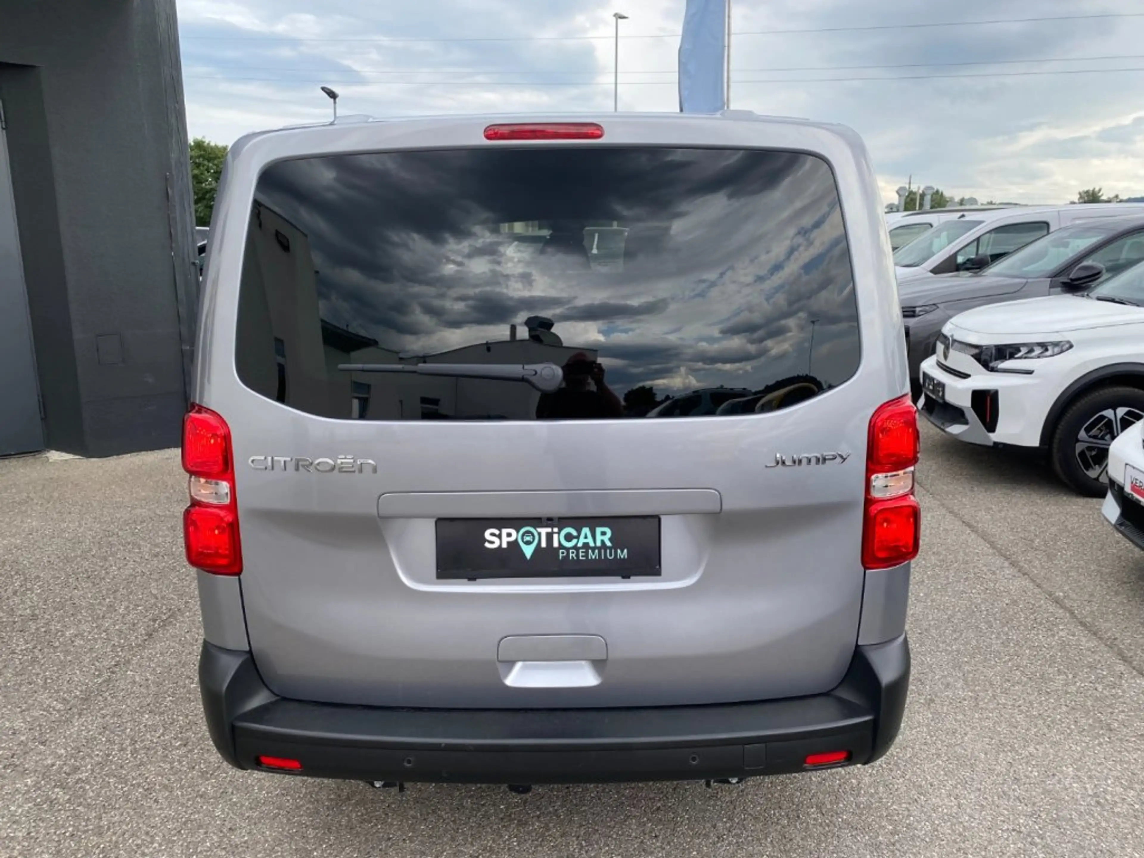 Citroen Jumpy DK Komfort Länge XL Diesel 180 Automatik — photo 5