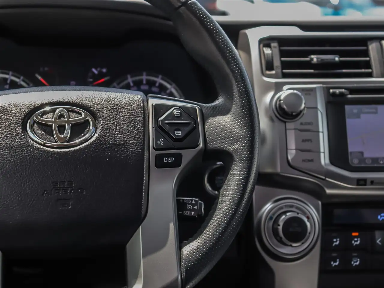 Toyota 4-Runner photo Toyota 4-Runner