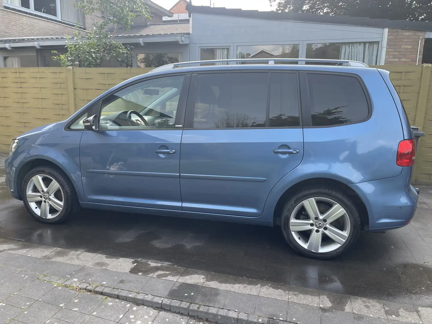 Volkswagen Touran 1.4 TSI EcoFuel DSG STYLE Bleu - 2