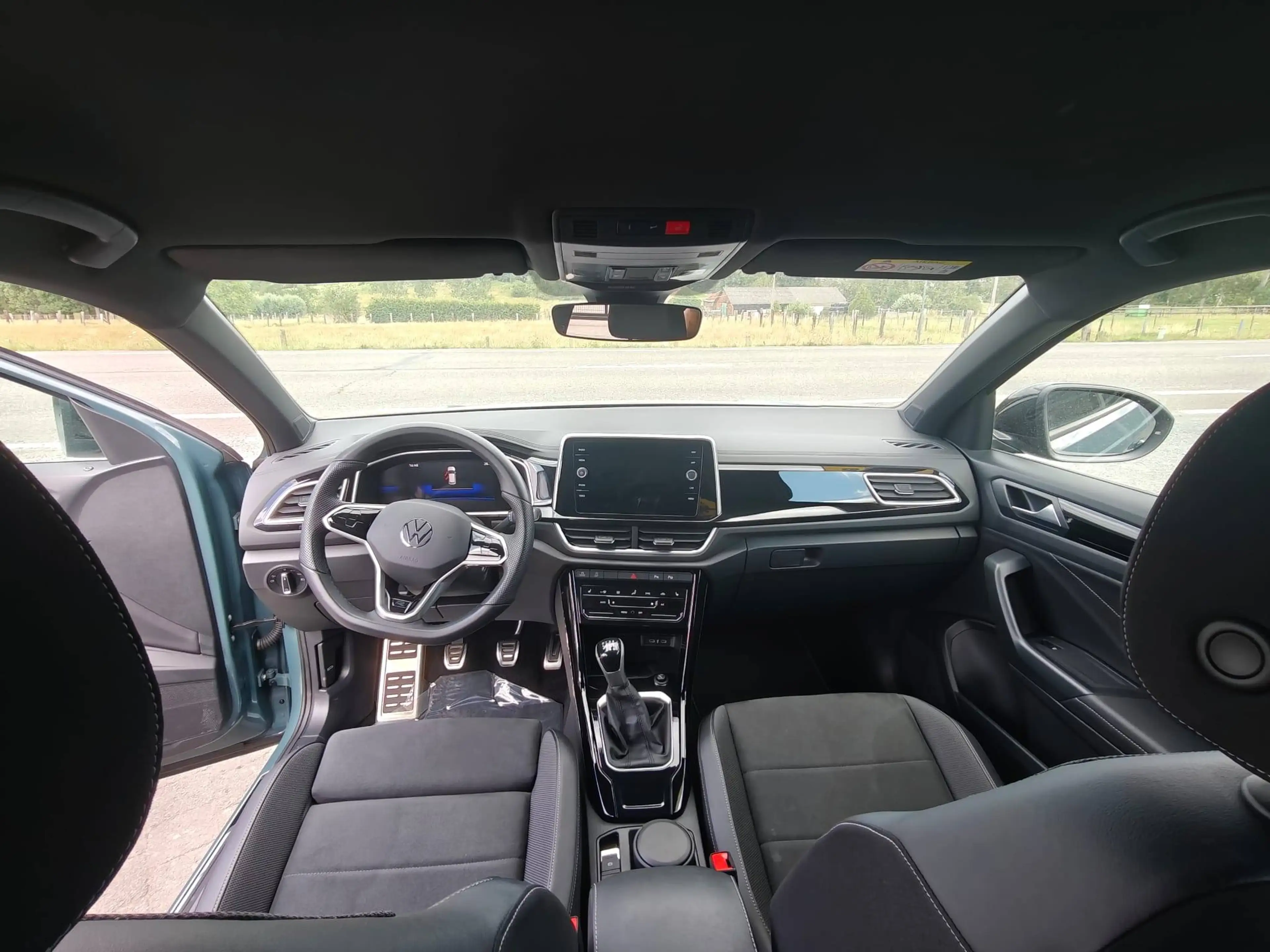 Volkswagen T-Roc T-Roc 1.0 TSI R-Line — photo 8