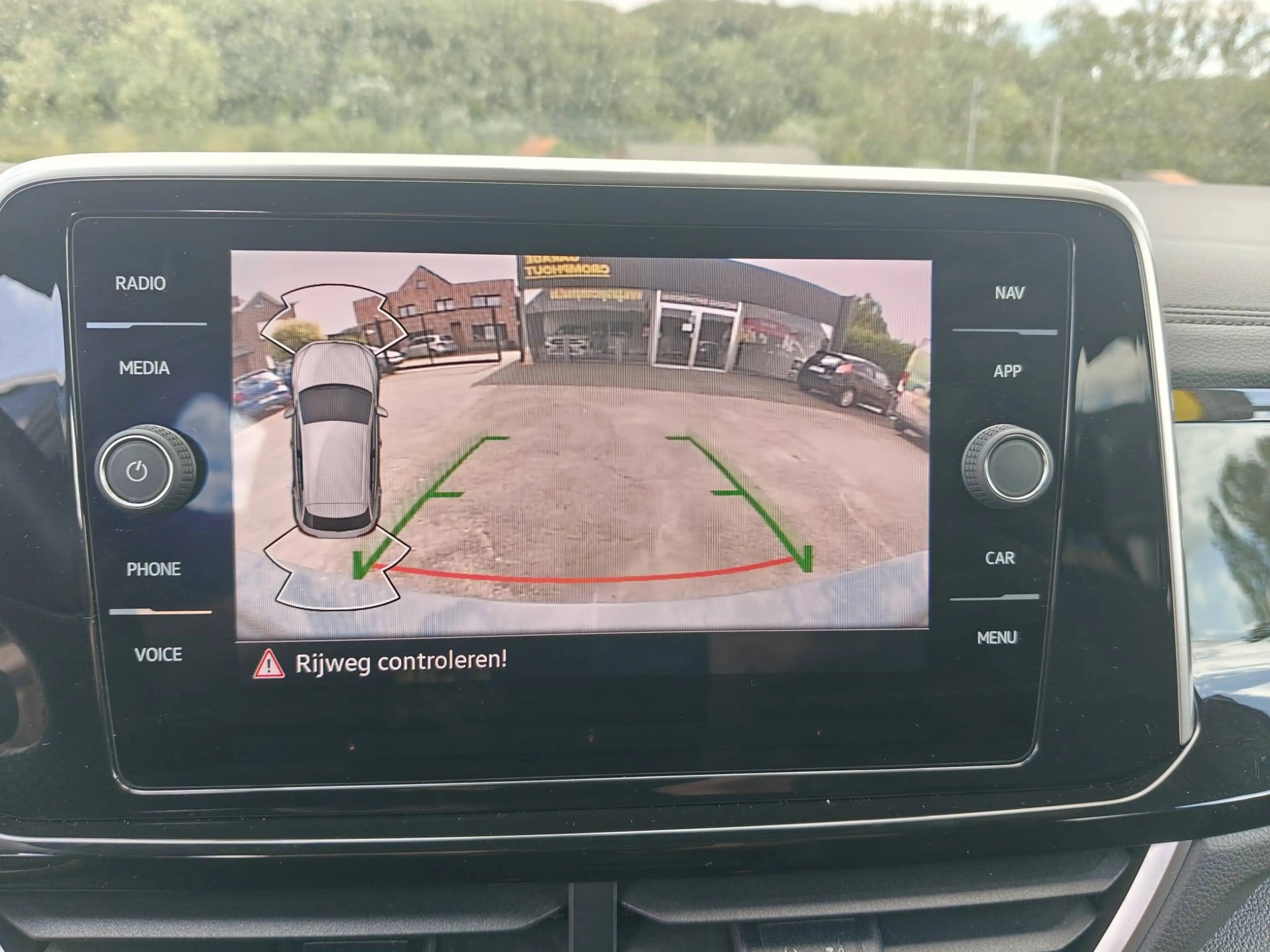 Volkswagen T-Roc T-Roc 1.0 TSI R-Line — photo 15