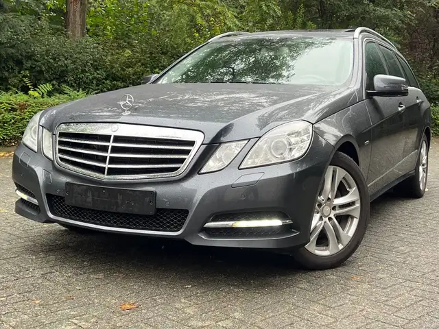 Mercedes-Benz E 350 T-Modell E 350 CDI 4Matic|GLASDACH|NAVI|BI-XENON