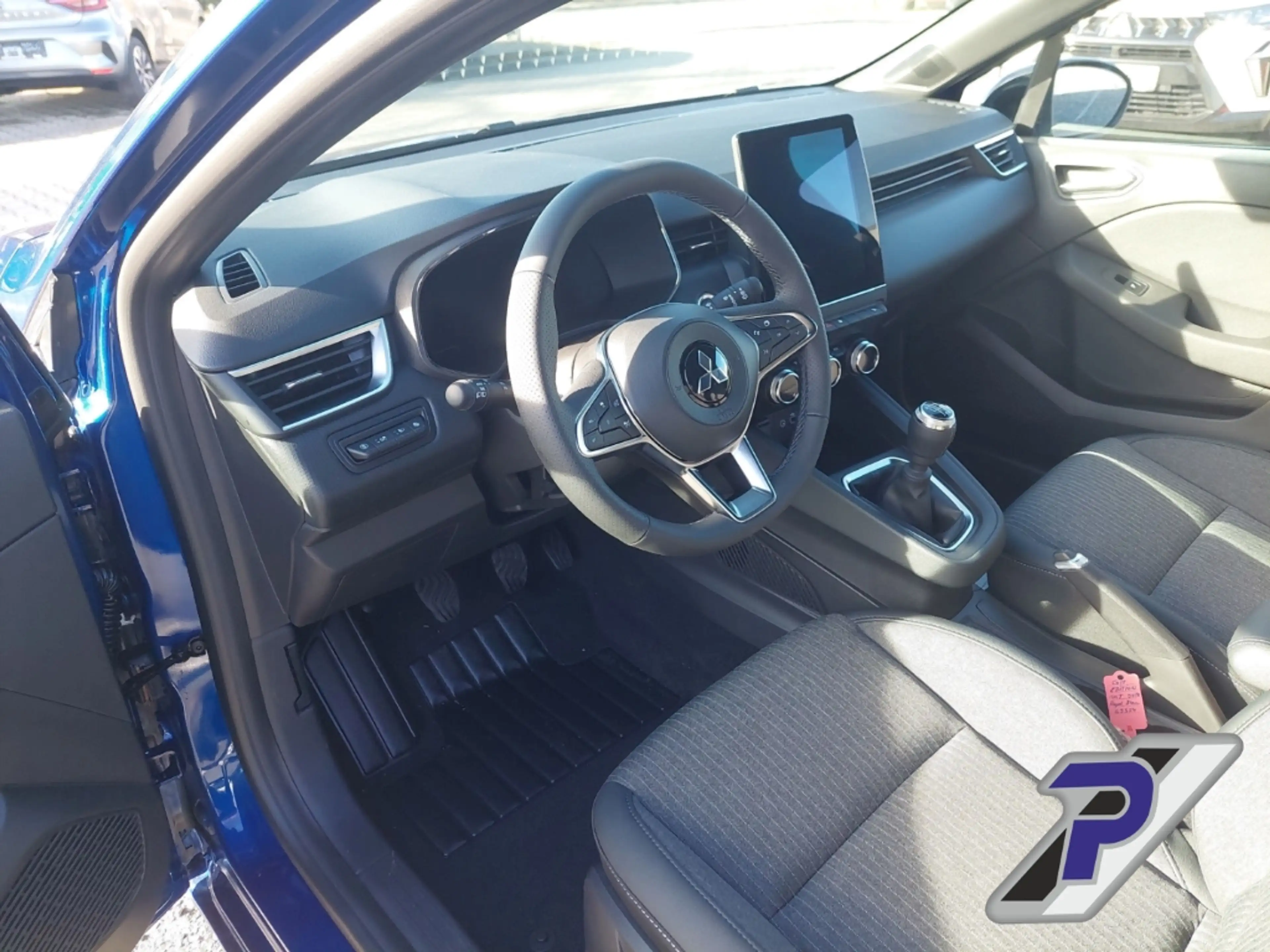 Mitsubishi Colt Edition Navi Digitales Cockpit LED ACC Apple CarPl — photo 13