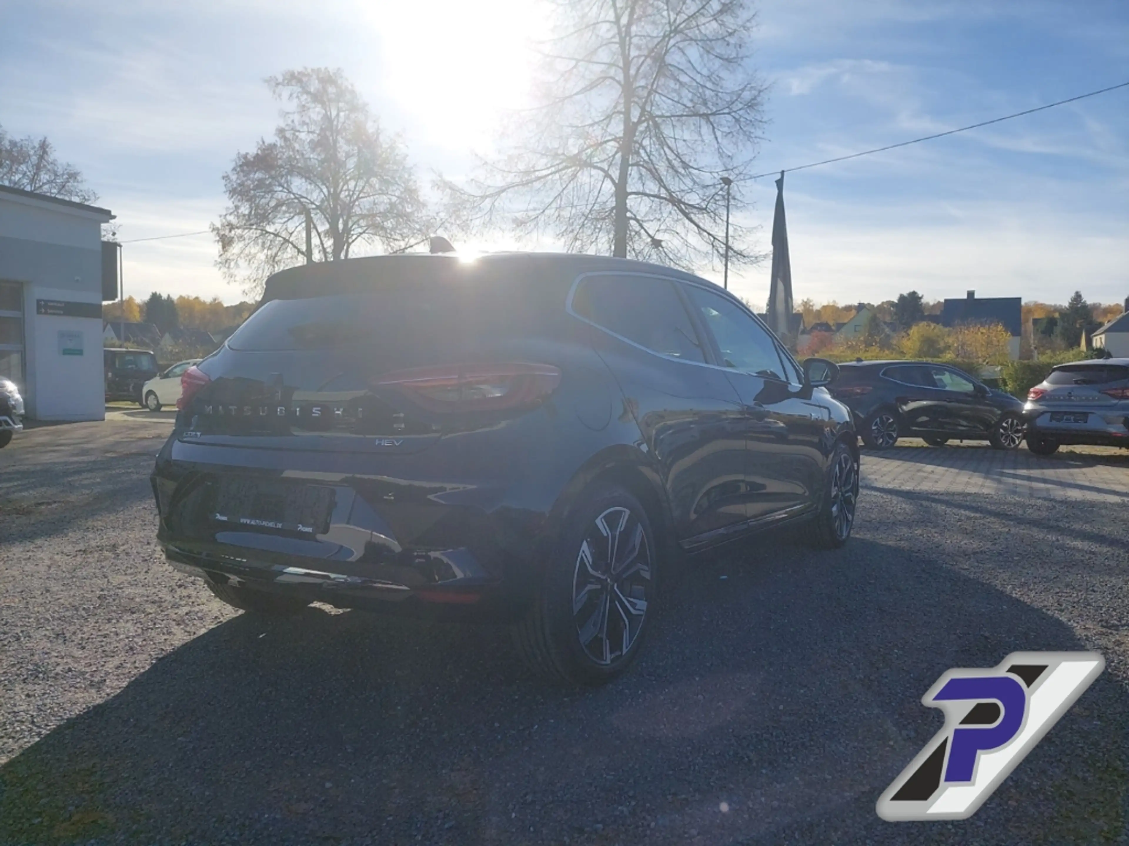Mitsubishi Colt Edition Navi Digitales Cockpit LED ACC Apple CarPl — photo 5