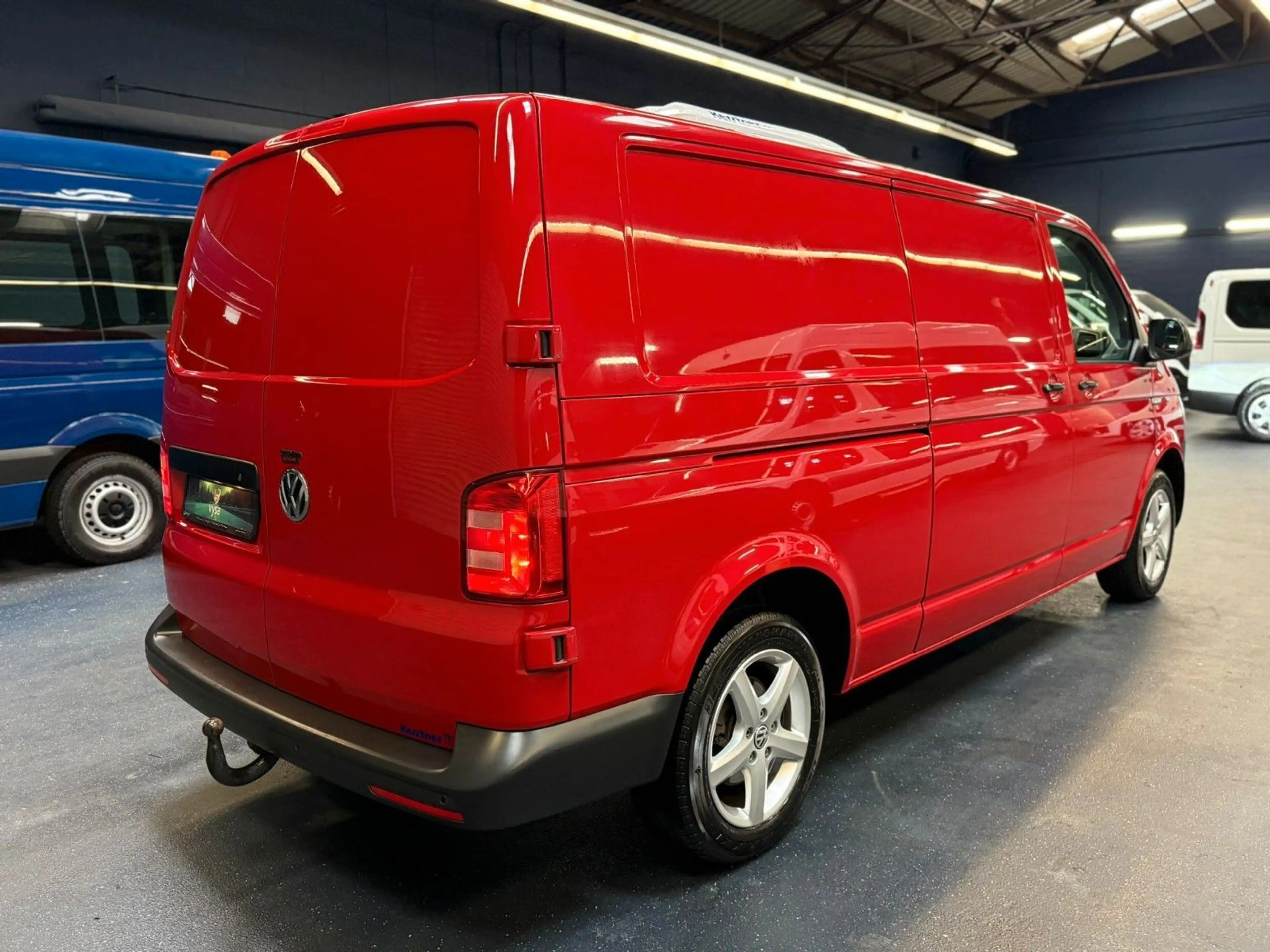Volkswagen T6 Transporter T6 Kühlkastenwagen Kerstner Lang DSG ACC LED AHK — photo 5