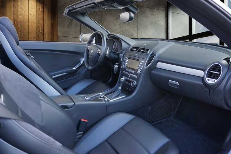 Mercedes-Benz SLK 55 AMG | — photo 10