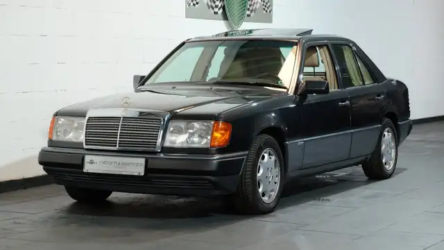 Mercedes-Benz E 400