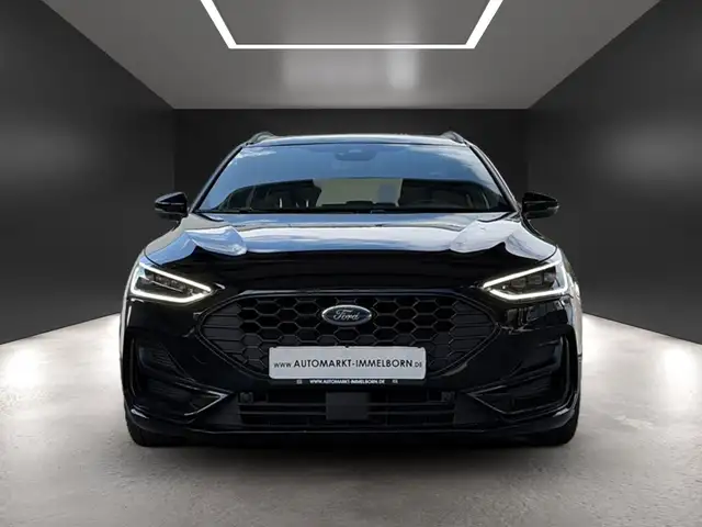 Ford Focus view 9