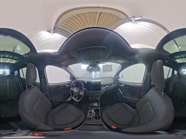 Ford Focus view 14
