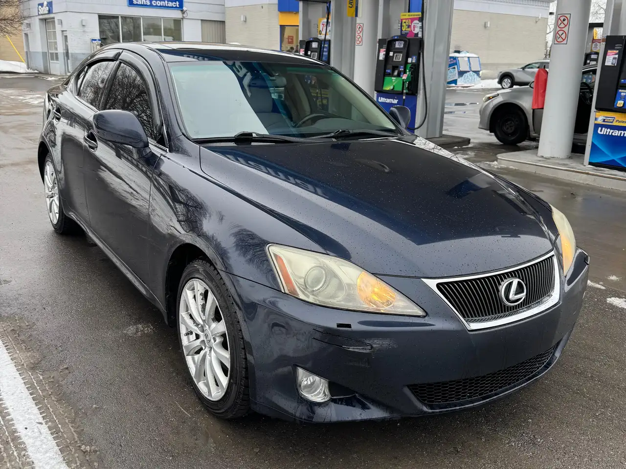 Lexus IS photo Lexus IS