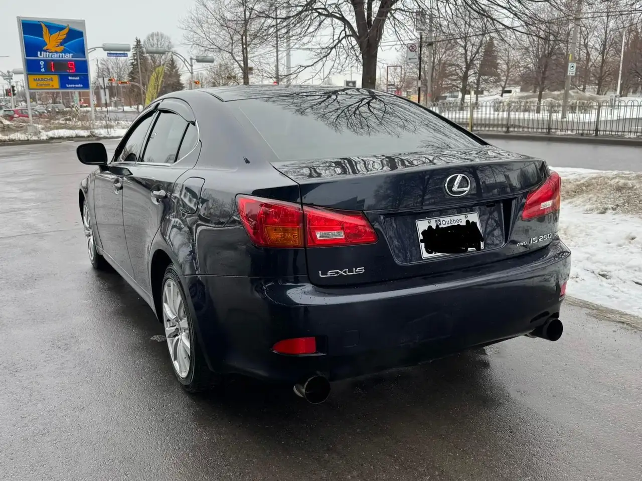 Lexus IS photo Lexus IS