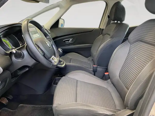 Renault Scenic view 7