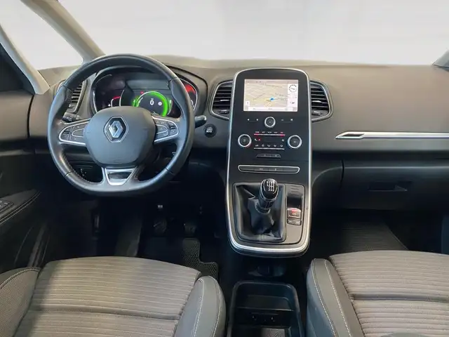 Renault Scenic view 6