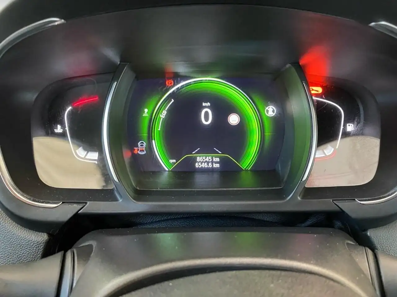 Renault Scenic — photo 16 sur 28