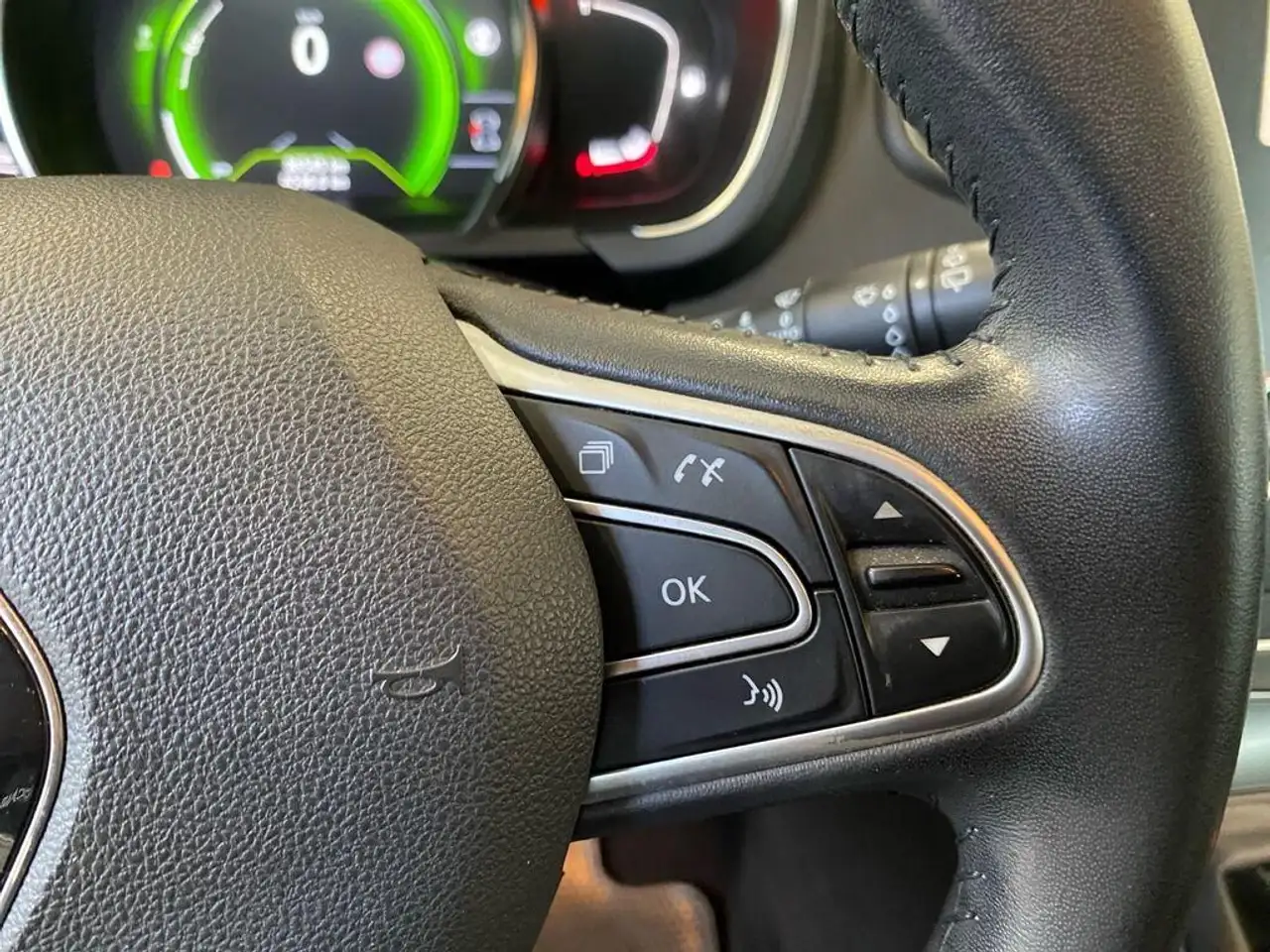 Renault Scenic — photo 14 sur 28