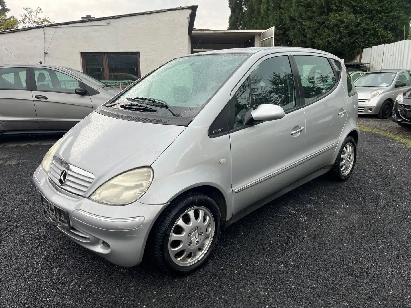 Mercedes-Benz A 160 CLASSIC Lang Silber - 2