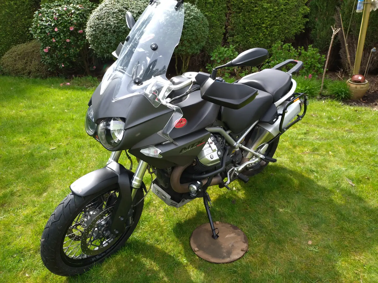 Moto Guzzi Stelvio 1200 2012, 8v, abs, NTX crna - 1