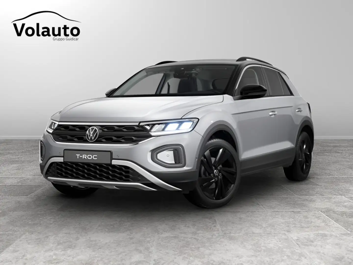Volkswagen T-Roc Edition Plus 1.0 TSI 85 kW (115 CV) Manuale Grigio - 1