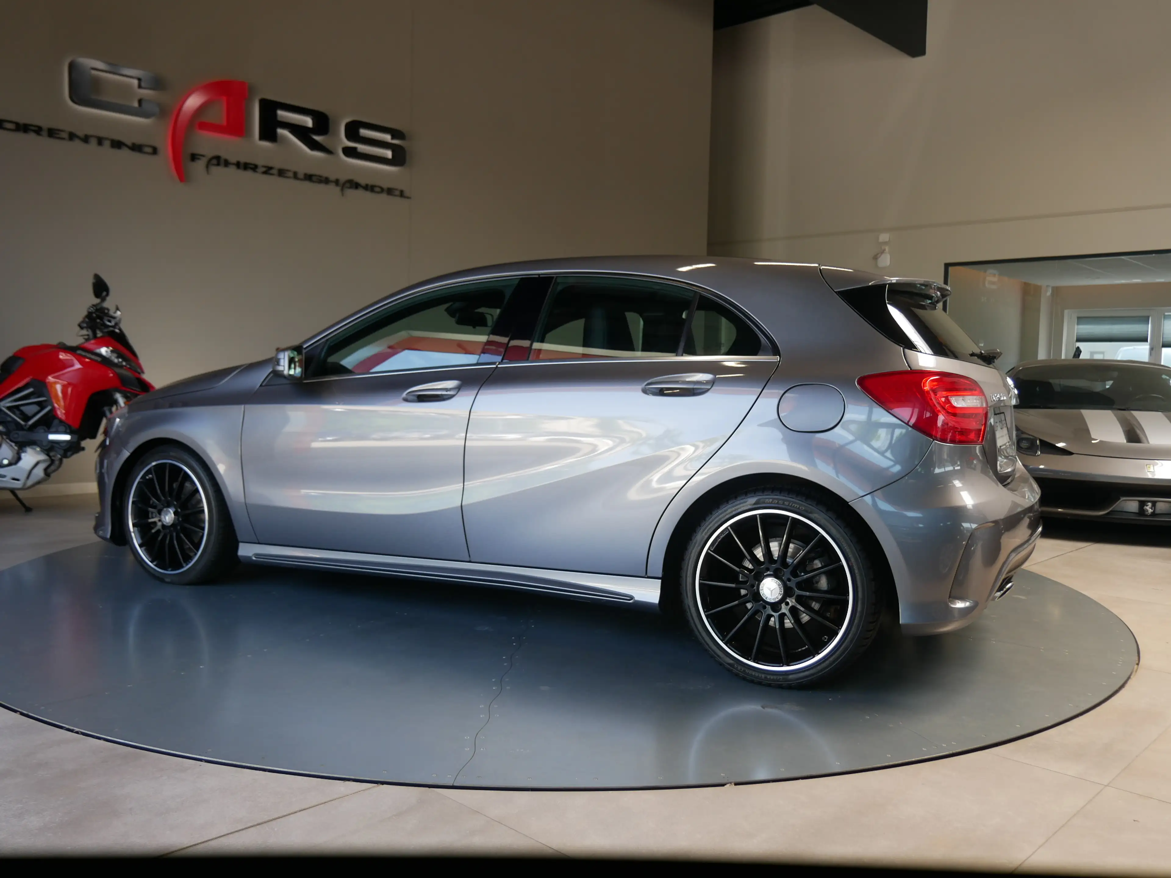 Mercedes-Benz A 200 CDI AMG Style Pano 18 — photo 6
