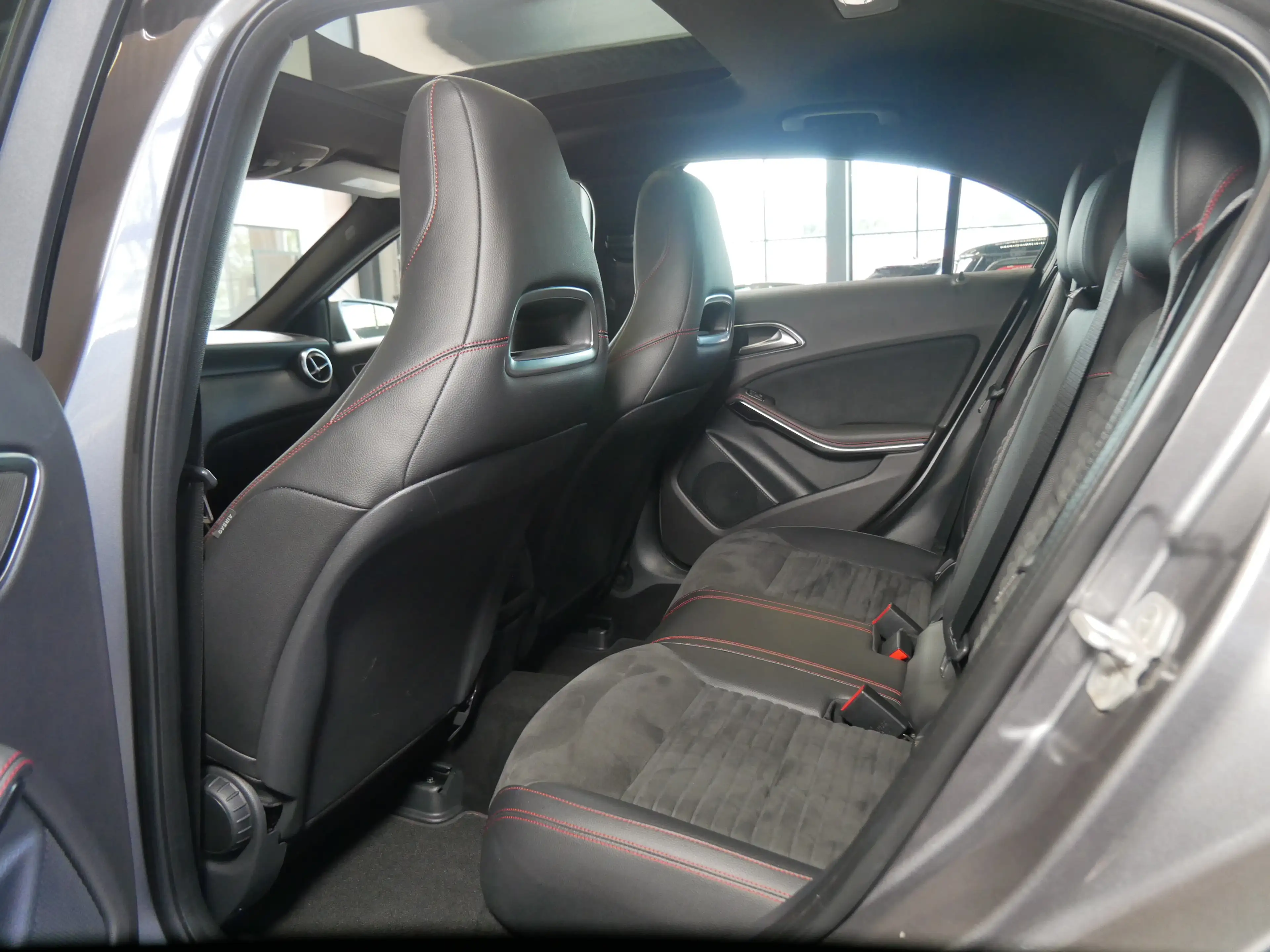 Mercedes-Benz A 200 CDI AMG Style Pano 18 — photo 23
