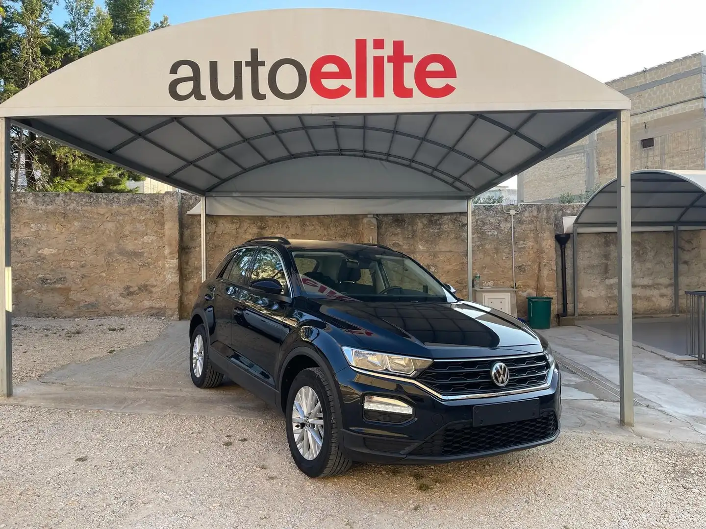 Volkswagen T-Roc 1.0 TSI Nero - 1