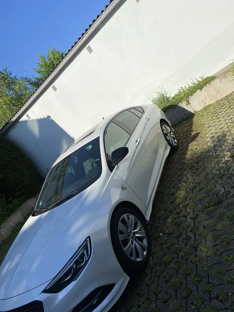 Opel Insignia Grand Sport 2.0 BiTurbo D 4x4 Innovation Exclusive Weiß - 1