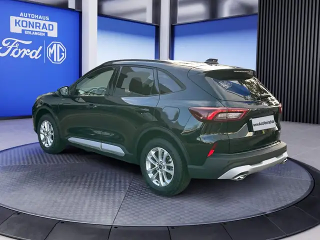 Ford Kuga view 4