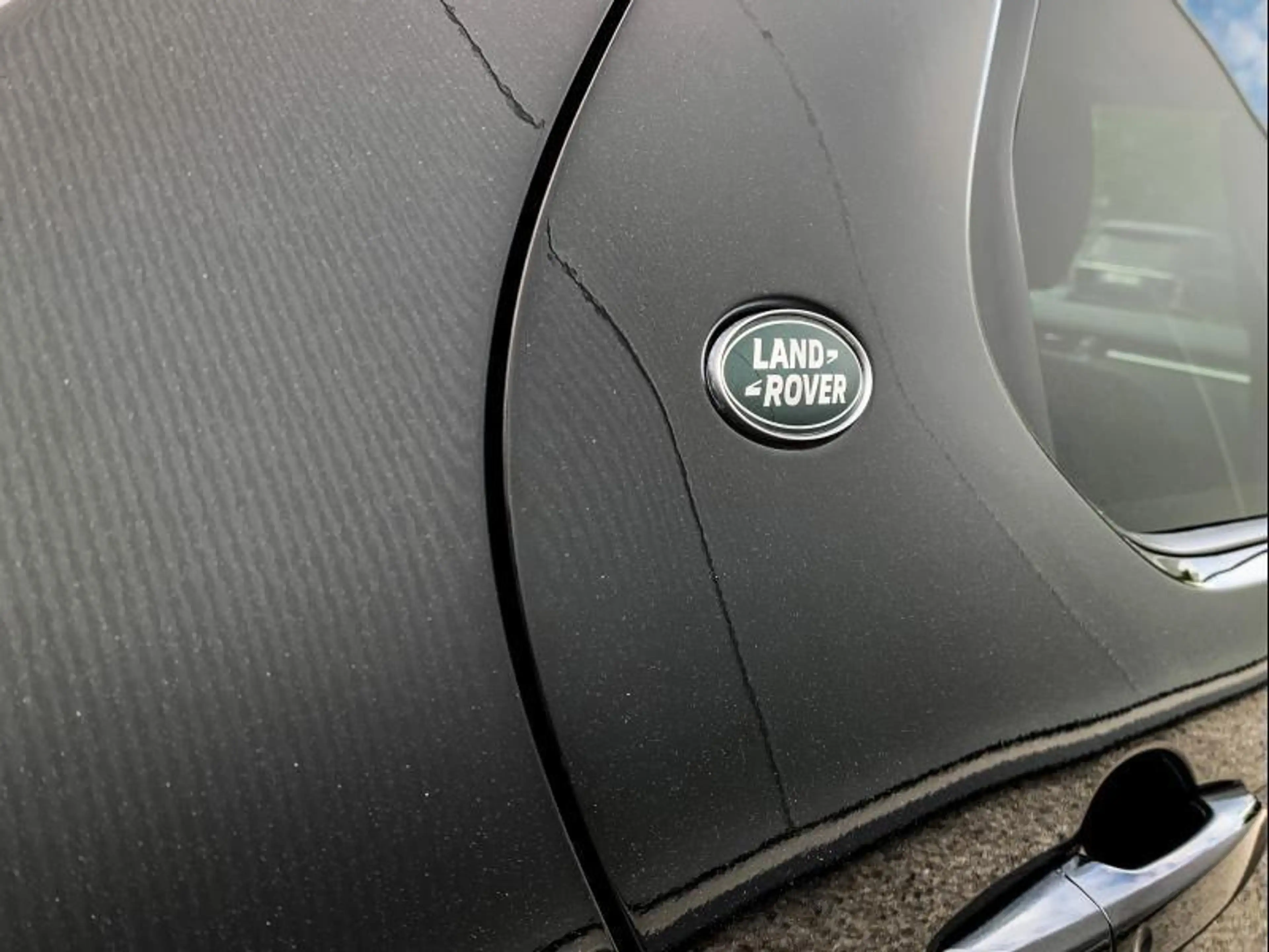 Land Rover Discovery Landmark Edition 250D — photo 8