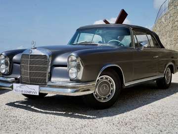 MERCEDES 220 SE CABRIOLET W111