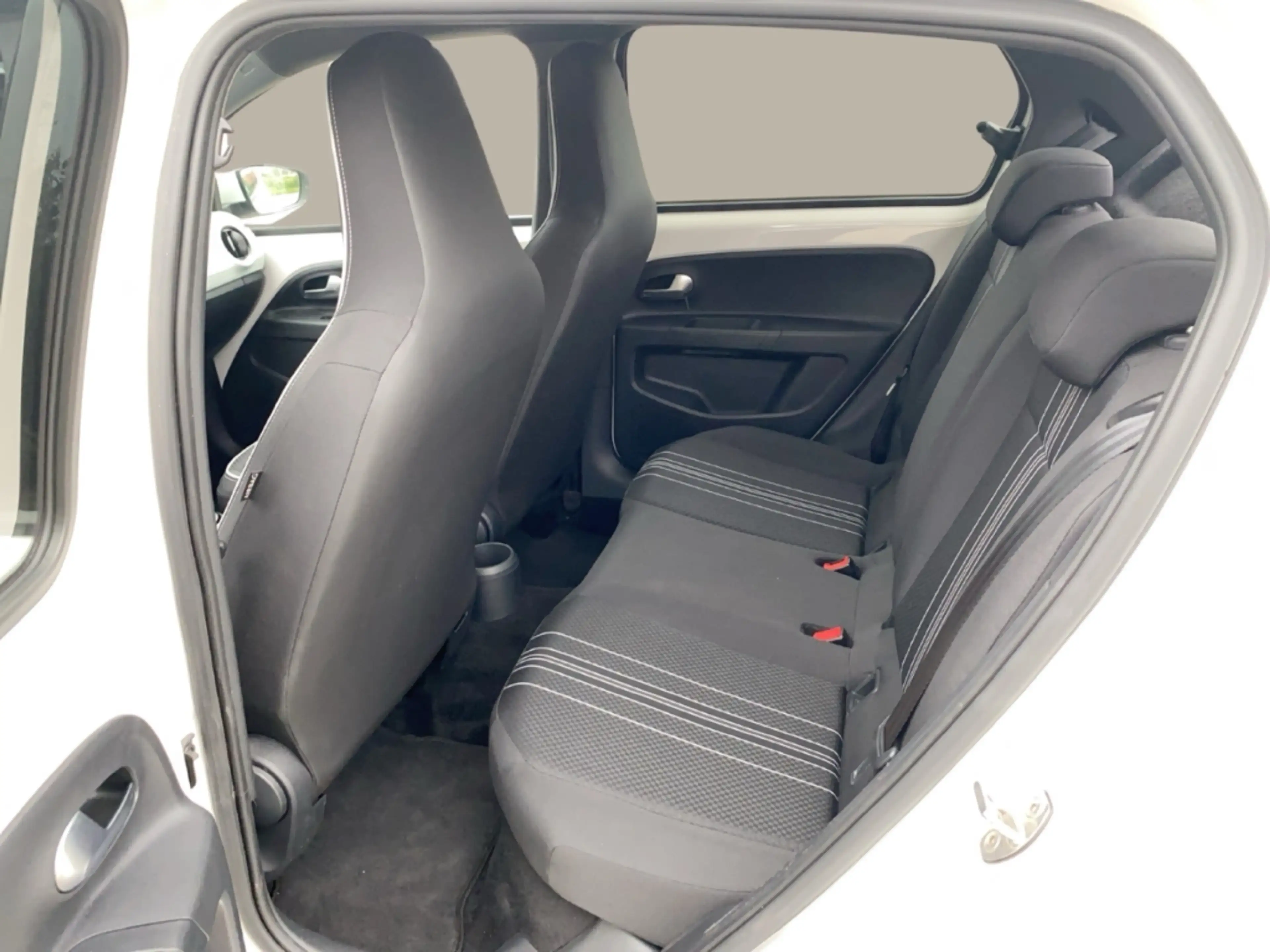 SEAT Mii electric Edition Power Charge SITZHZ TEMPOMAT EINP — photo 12