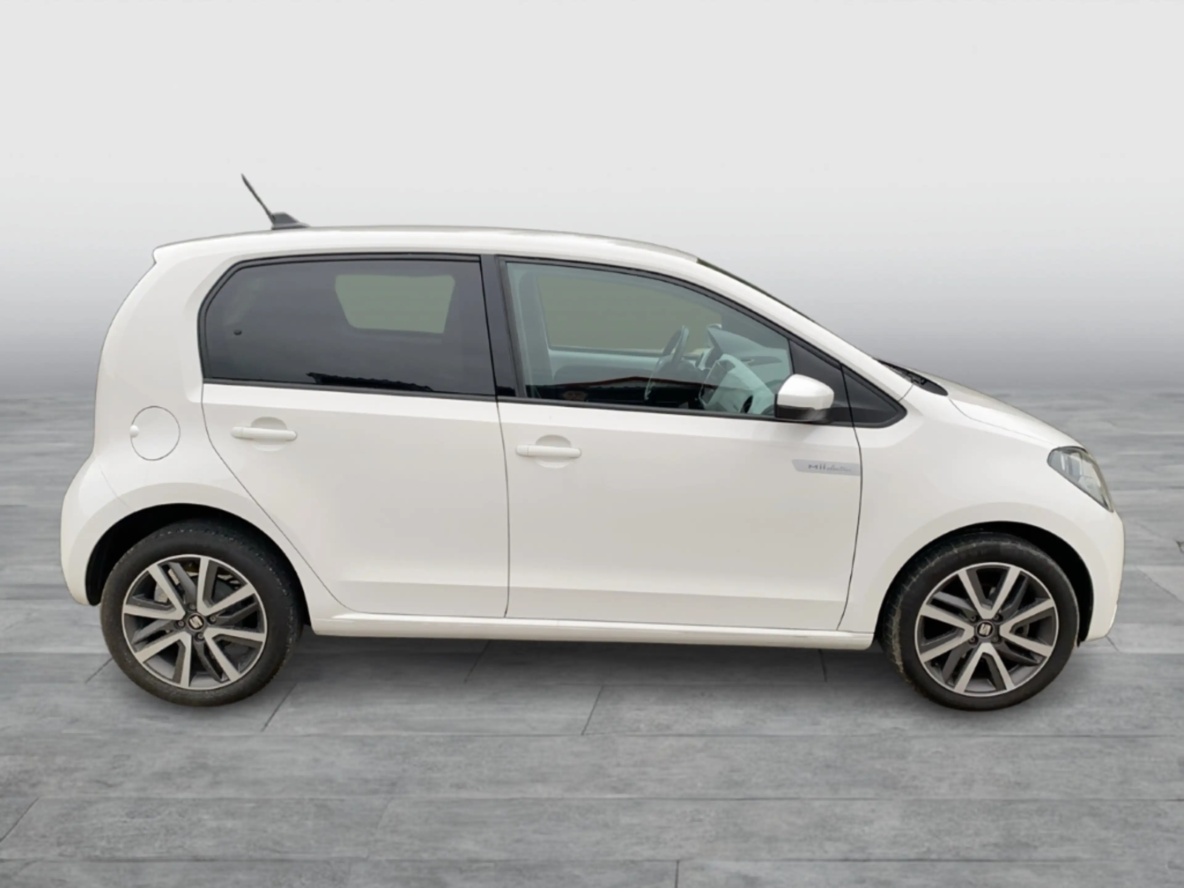 SEAT Mii electric Edition Power Charge SITZHZ TEMPOMAT EINP — photo 6