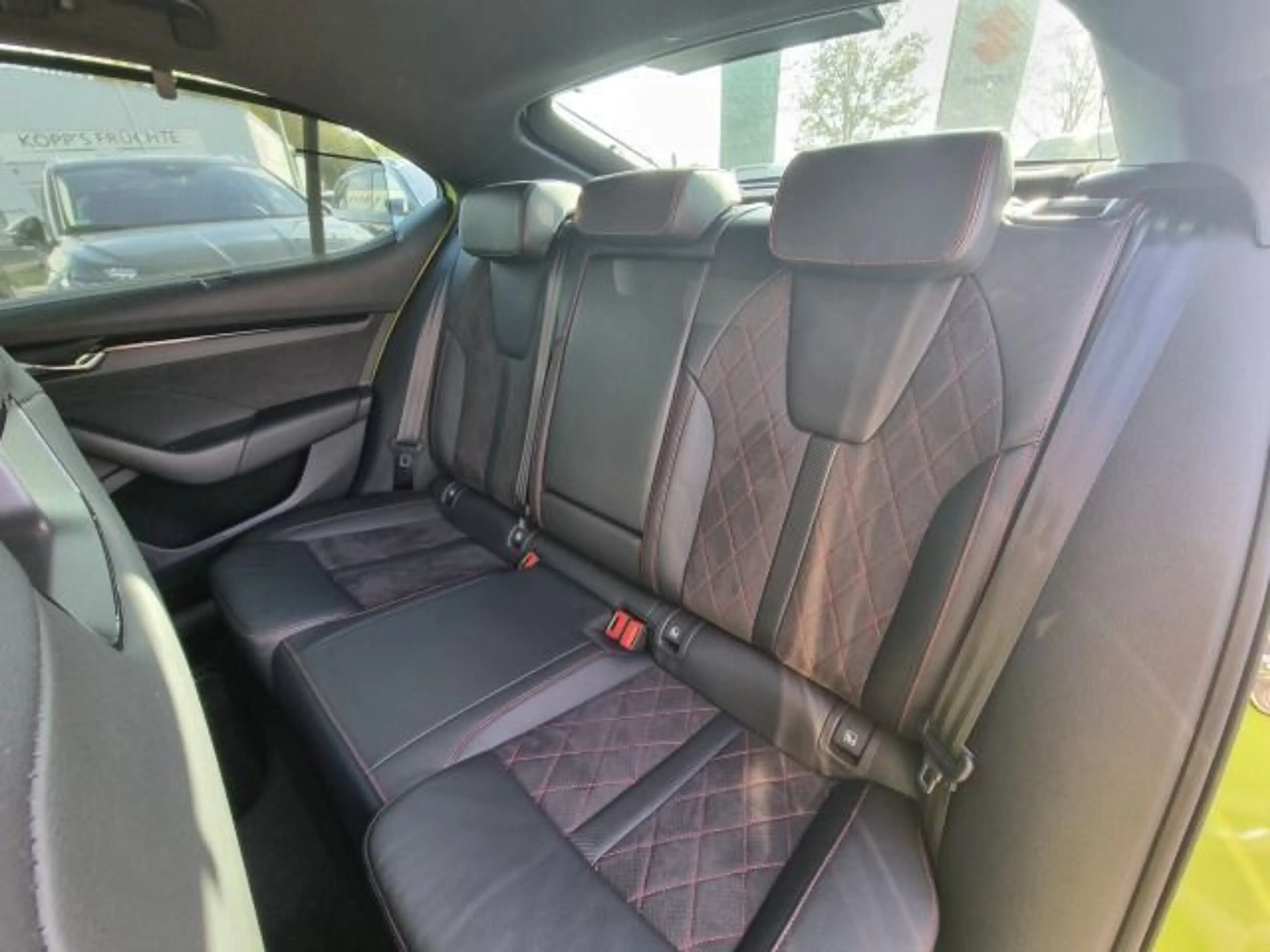 Skoda Octavia 2.0 TSI RS Plus LED SHZ KLIMA KAM HUD — photo 13