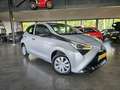Toyota Aygo 1.0 VVT-i 72pk 5D x-fun Grijs - thumbnail 4