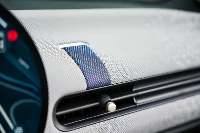 MINI Convertible view 15