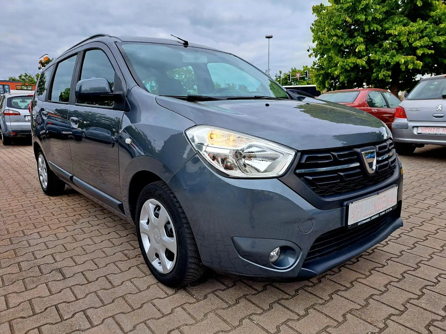 Dacia Lodgy Comfort Серый - 2