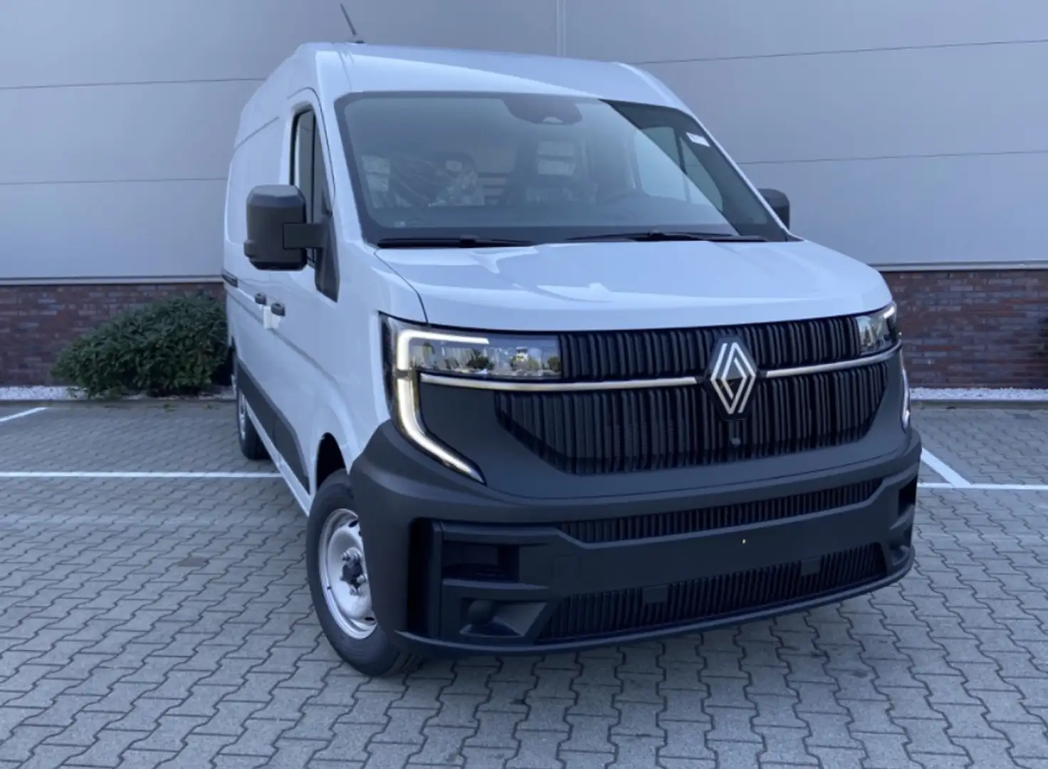 Renault Master T35 2.0 dCi 130 L2H2 Start Carplay / Camera / Airc Blanc - 2