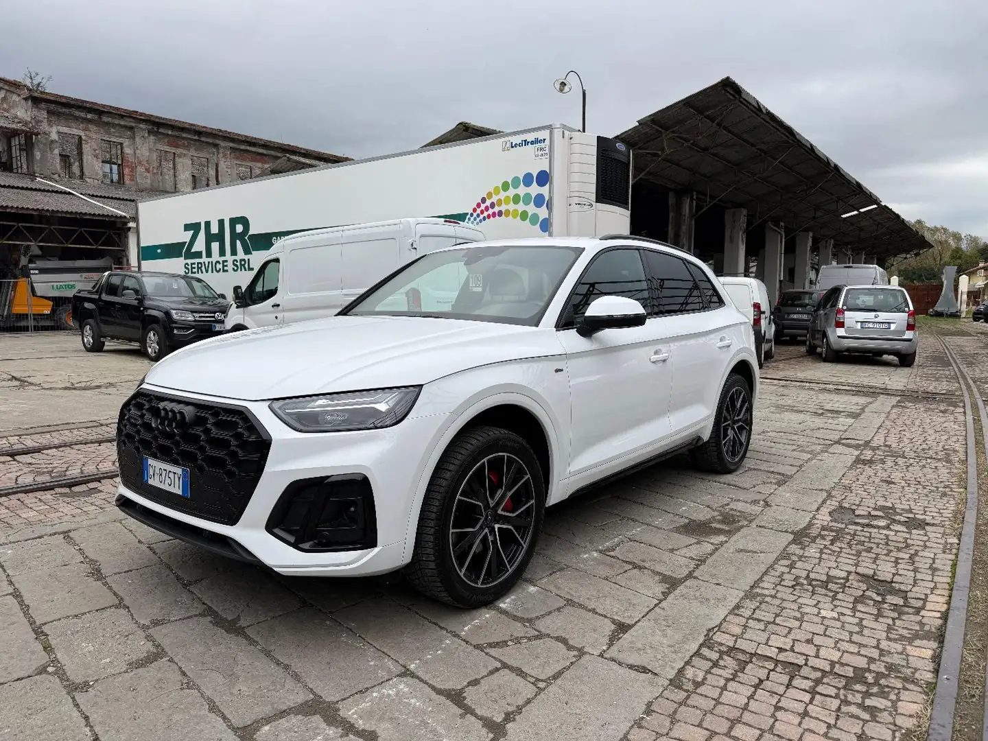 Audi Q5 40 TDI 204 CV quattro S tronic S line Bianco - 1