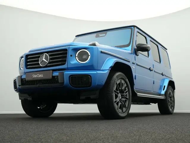 Mercedes-Benz G-Class view 10
